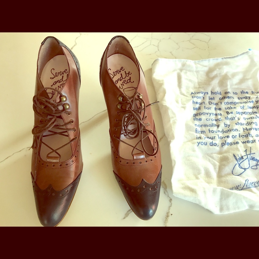 Women’s heels worn once